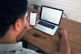 man on laptop passive investing